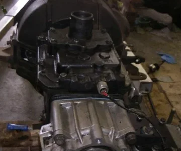 Attached drivetrain