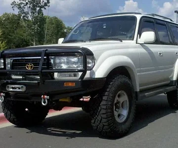 New Shoes...   315/75R-16 Goodyear Duratracs
1997 80 Series
