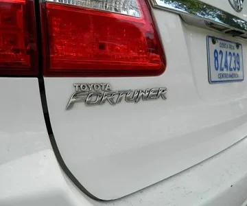 CR Fortuner