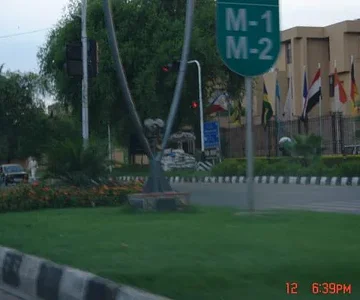 What the Marriott used to look like before it got blown up yesterday. (9/20/08)

Note the machine gun nest in the Sandbags..