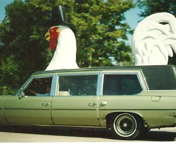 CHICKEN CAR