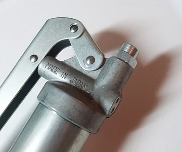 grease pump - made in japan