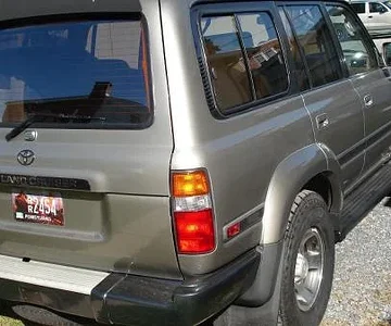 Rear side shot with the Revos