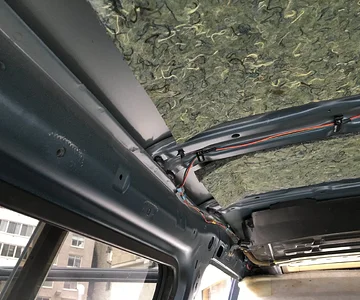 Revealing the roof with headliner removed IH8MUD Forum Toyota