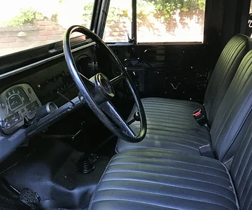 1972 FJ40 interior