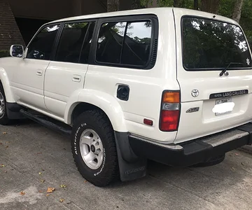Rear left