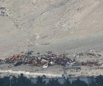 War is Messy

Seen from the runway at Kabul Airport