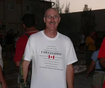 I AM CANADIAN


The last line reads WE are the best Hockey players  IN THE WORLD !!!