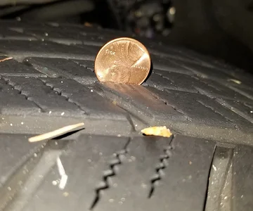 Tire 1