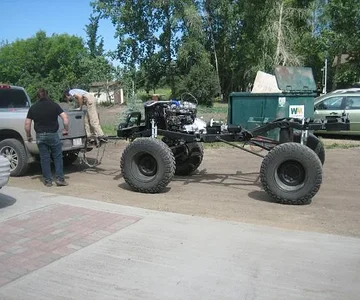 At the painter's, ready for a body.