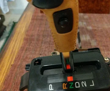 early model 100 shift position indicator