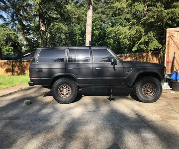 Media 'FJ cruiser TRD Wheels on an FJ60' in category '60/62-series'