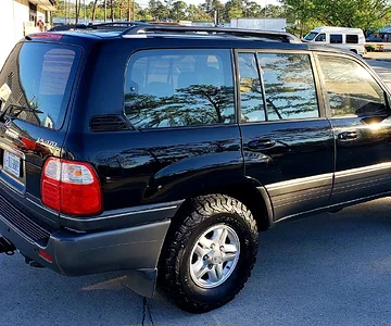2002 LEXUS LX470