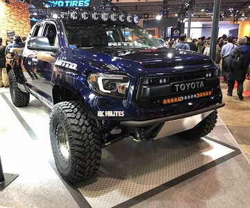 Toyota Tundra - @Nitto @King Race Shocks @ LSK Long Travel Suspension