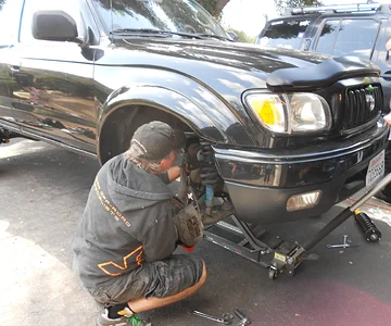 April 2015, OME Lift Install