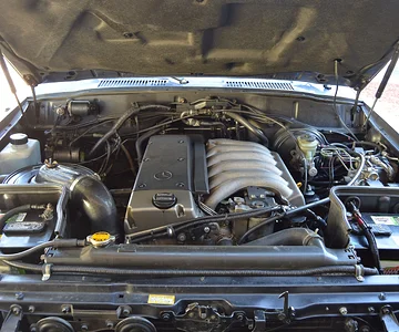 Media 'final engine 1' in album 'FZJ80 Mercedes OM606 Swap'