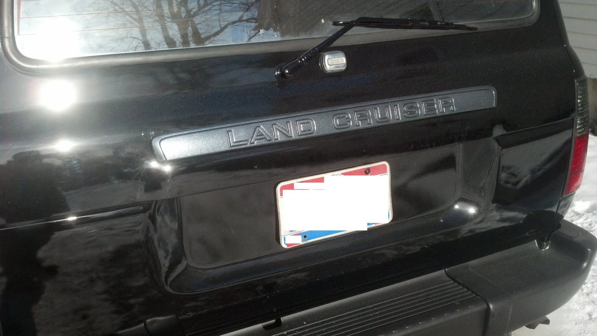 100 Emblem on FZJ80