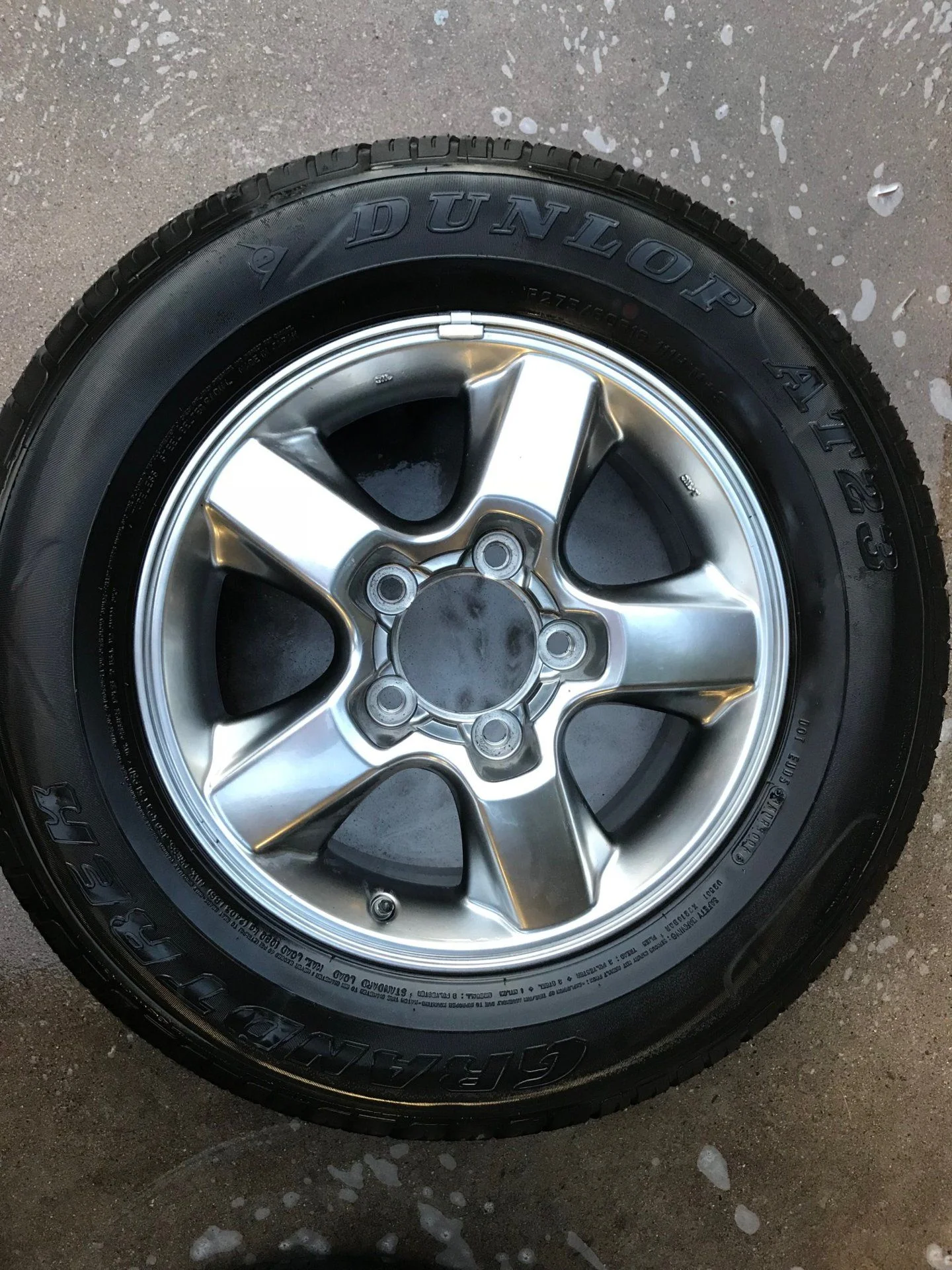 100 spare wheel liquid metallic