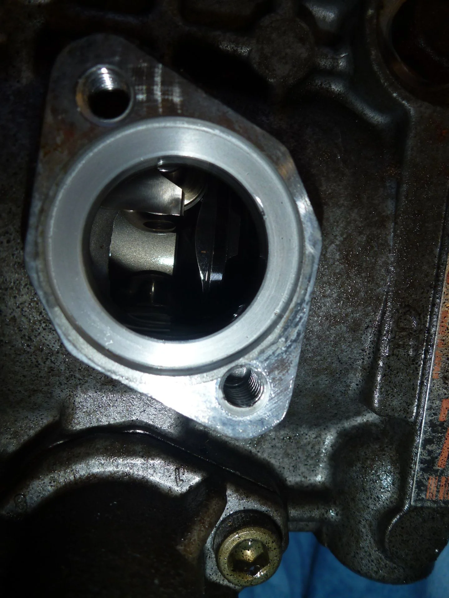 14) Another close up of where the ACSD connects to the injection pump