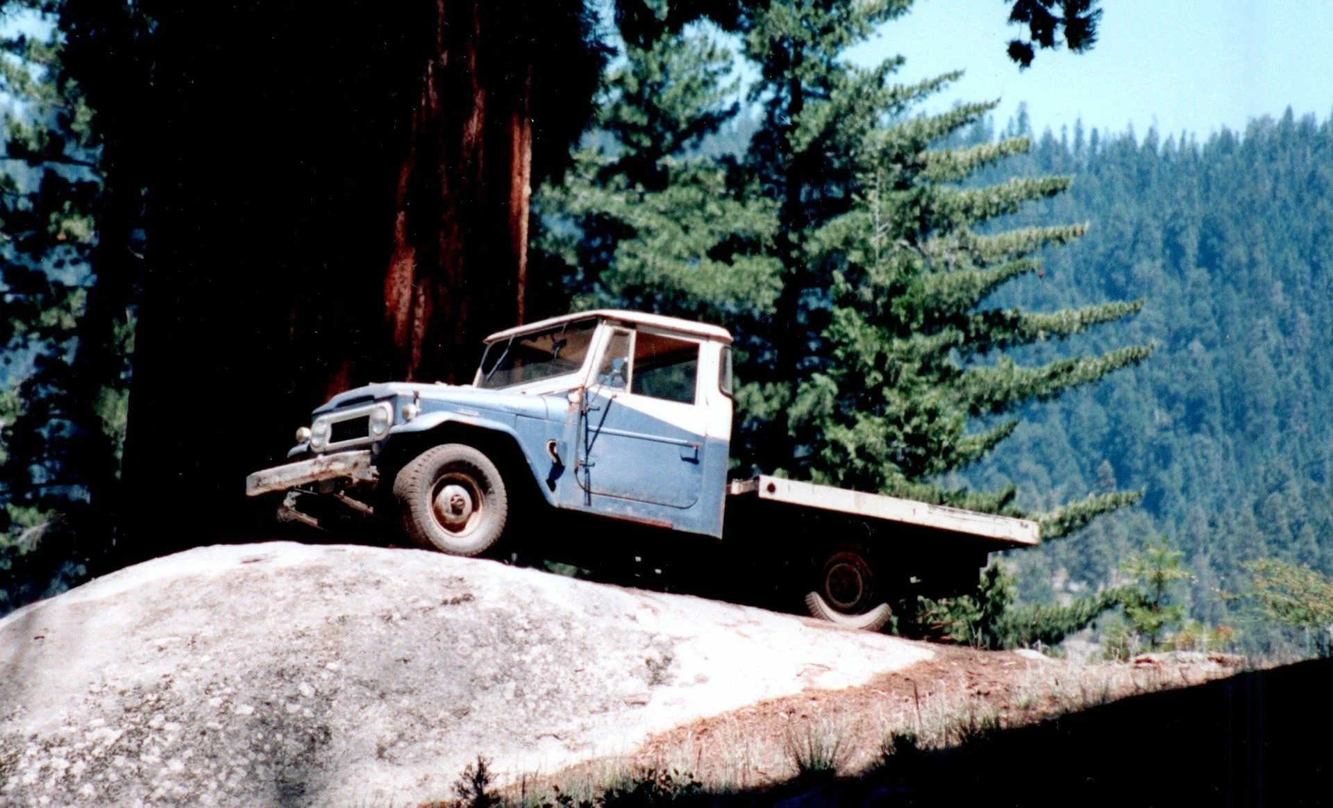 1966 FJ45 wheeling in Sequoia National Forest