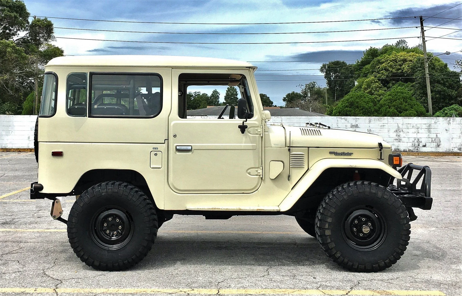 1978 FJ 40 - Beige - 031 Color Code