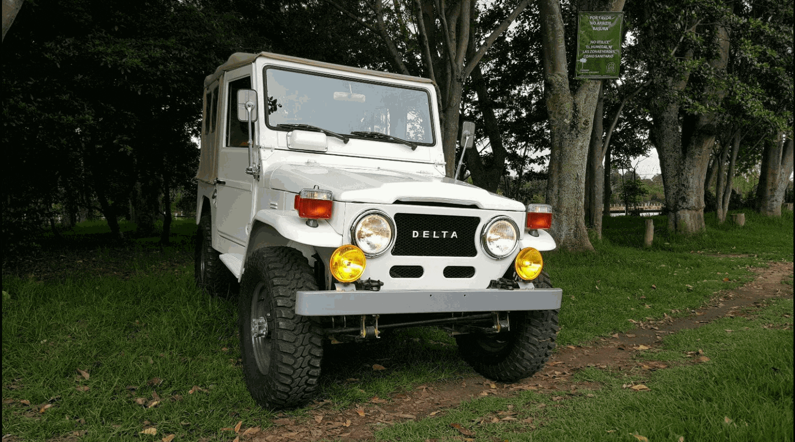 1982 Toyota Land Cruiser Delta Mini Cruiser 12R Engine