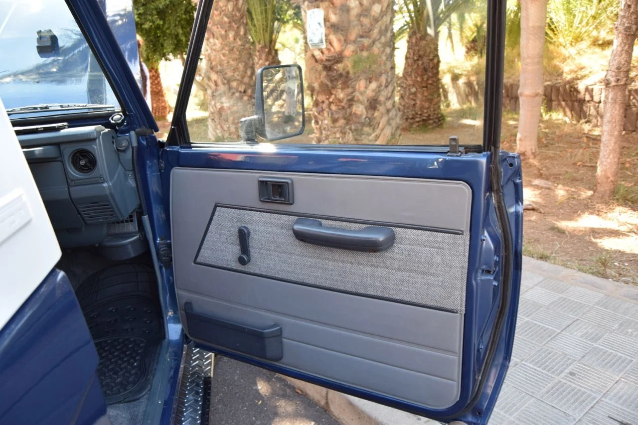 1992 TLC HZJ73 in Tenerife