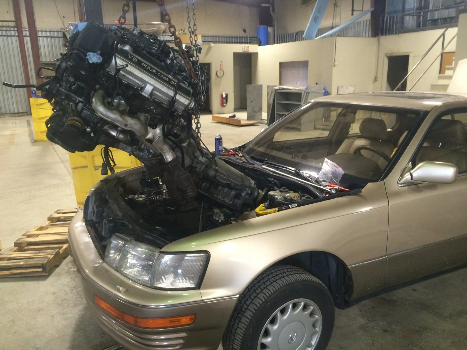 1UZFE from LS400 Donor