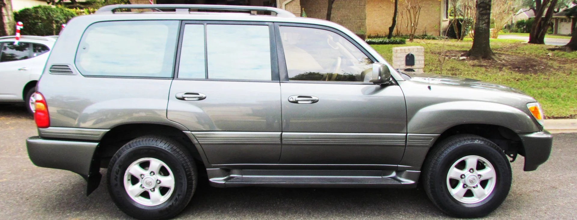 2000 LC PASSENGER SIDE