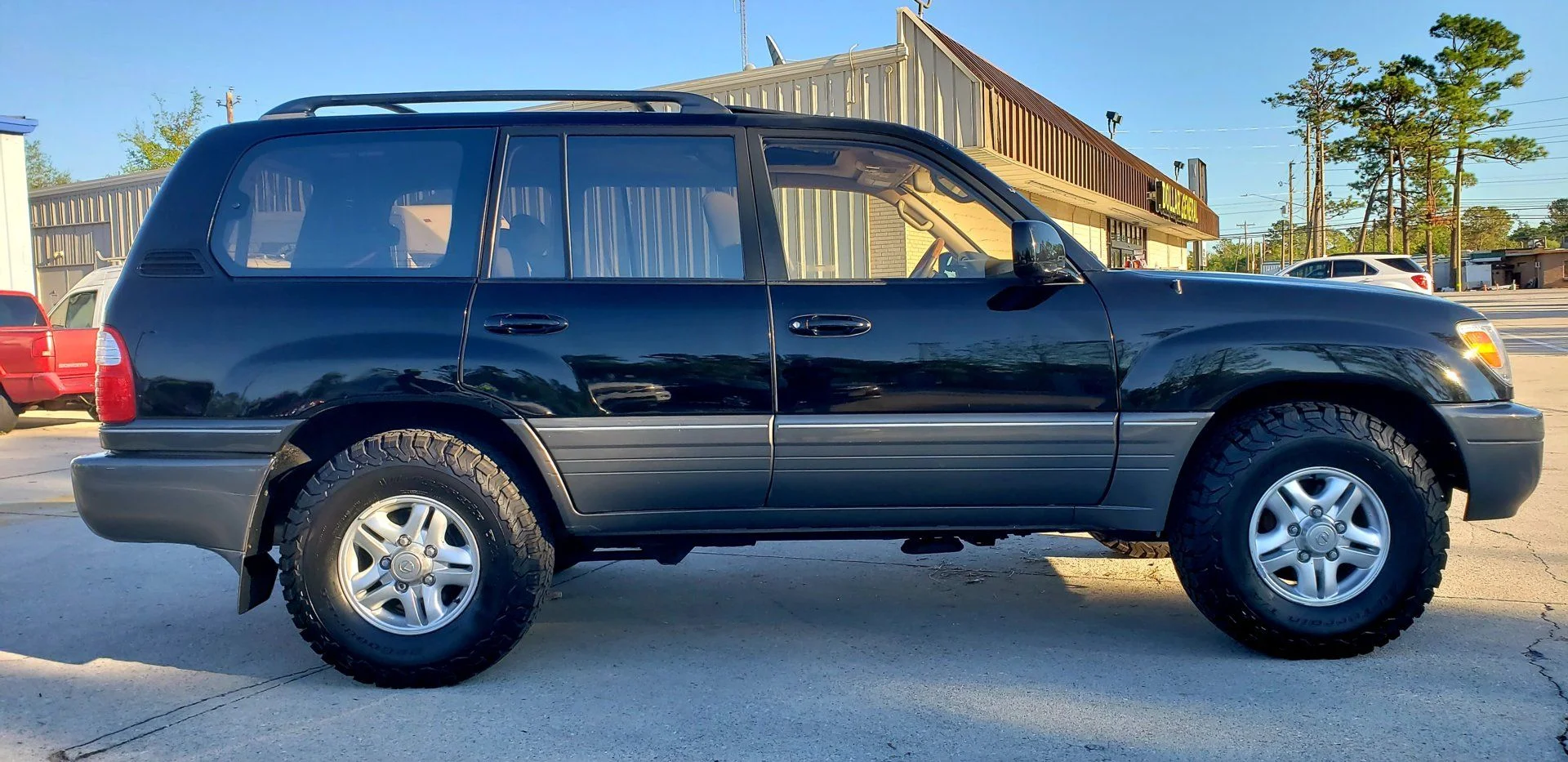 2002 LEXUS LX470