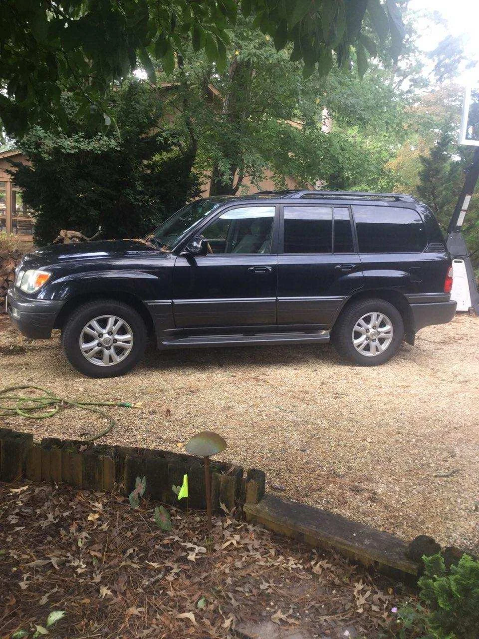 2005 lx470