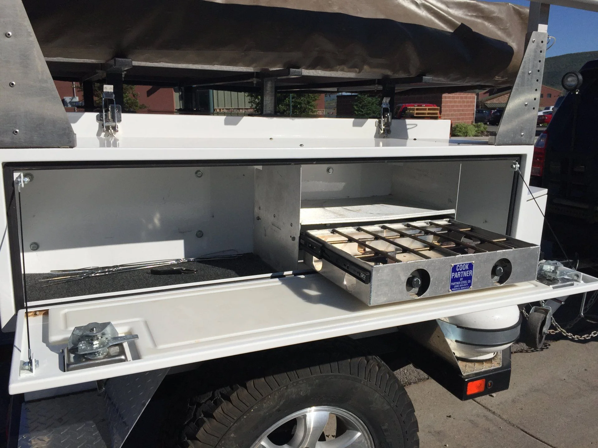 2012 Adventure Trailers Horizon FS