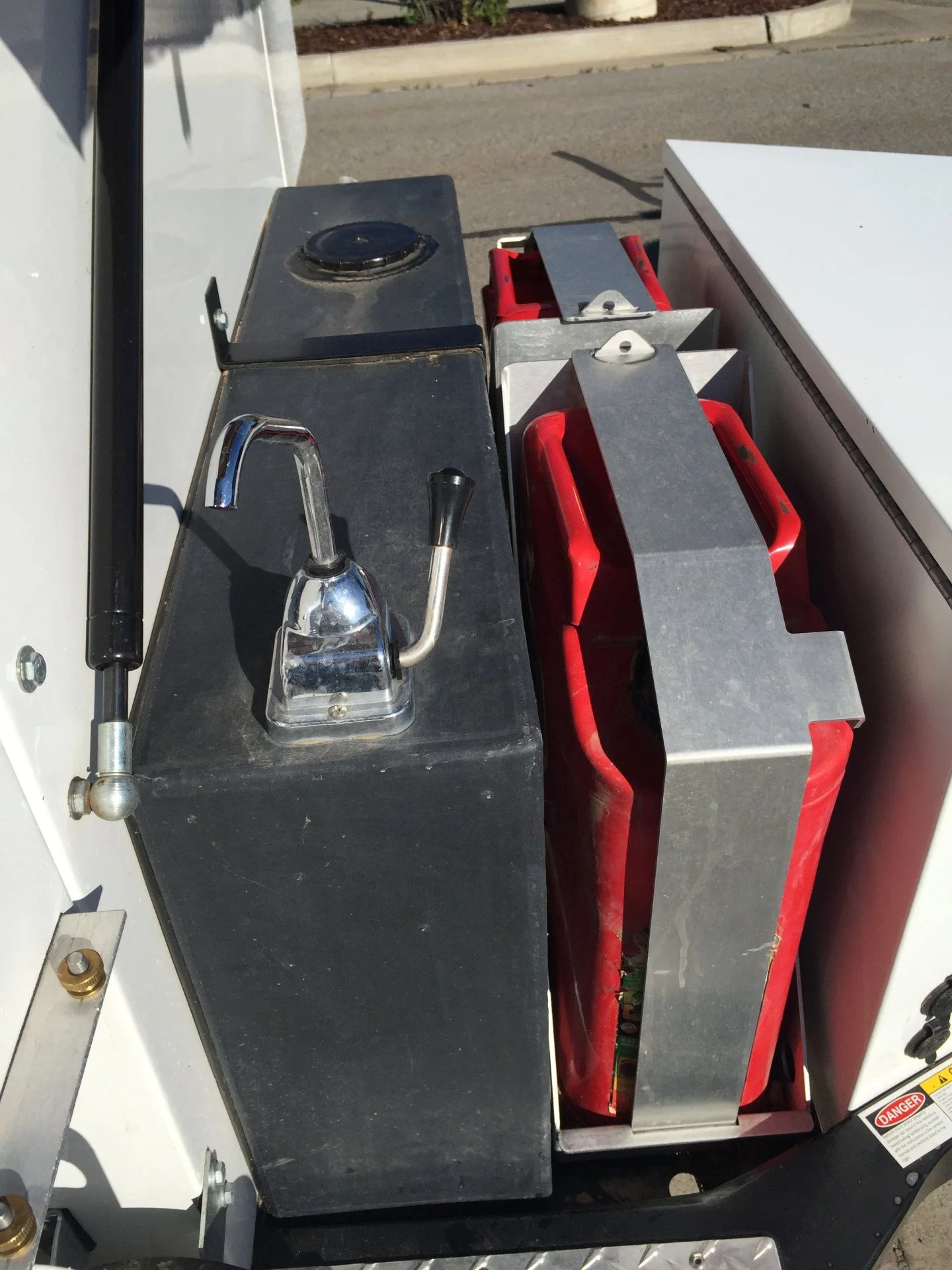 2012 Adventure Trailers Horizon FS