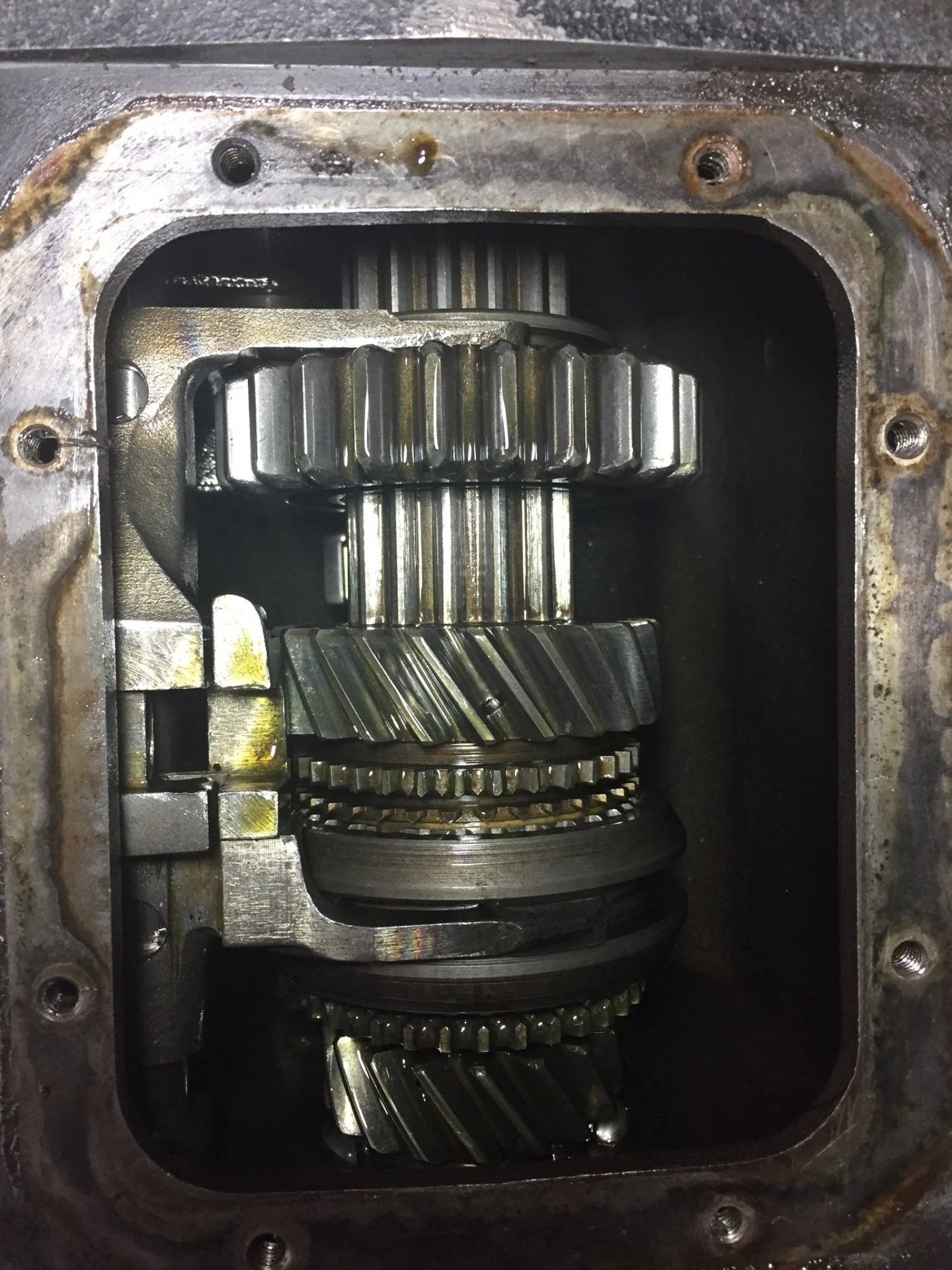 3 SPEED TRANSMISSION