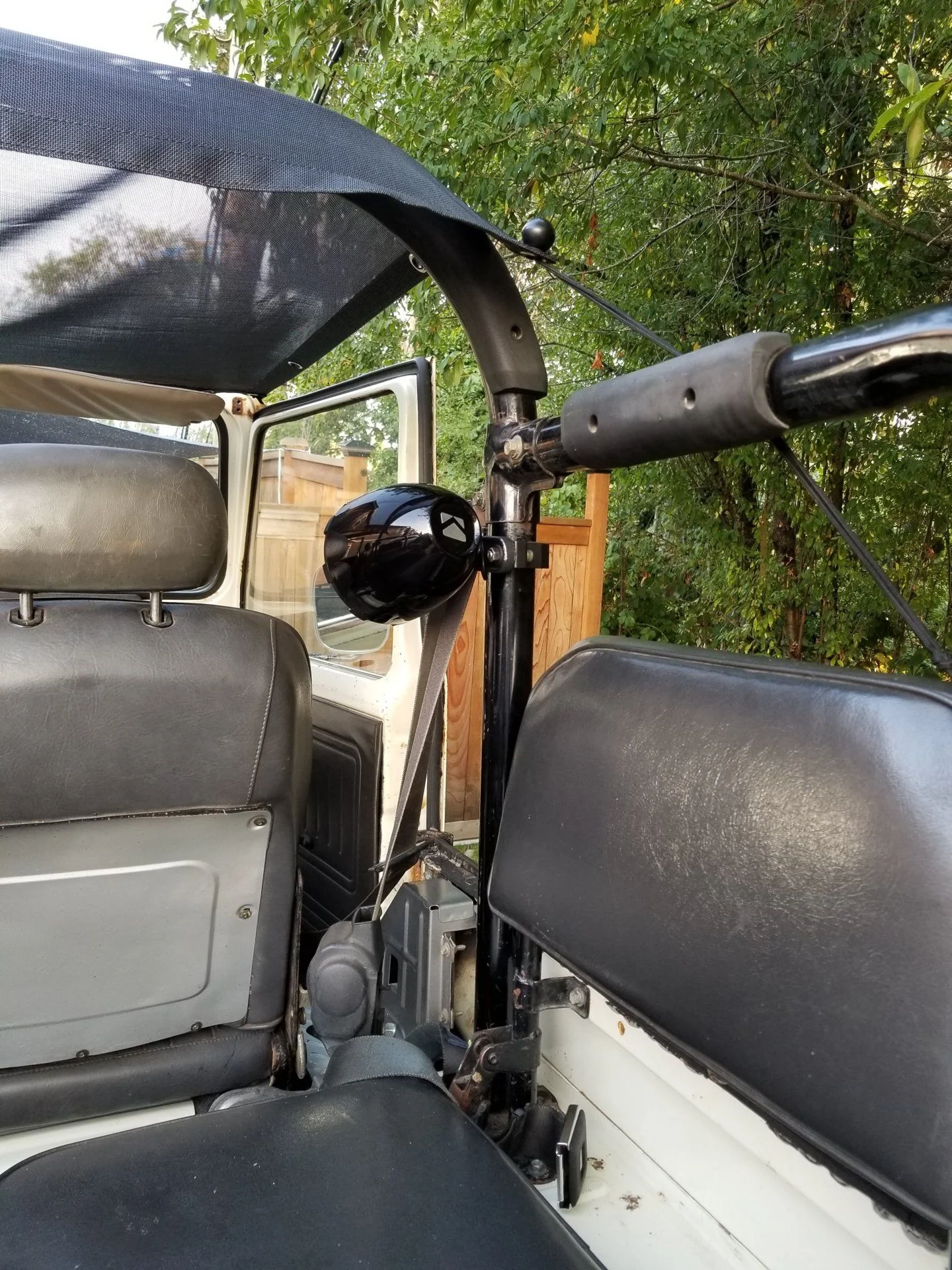 4" Speaker Mounted on roll bar