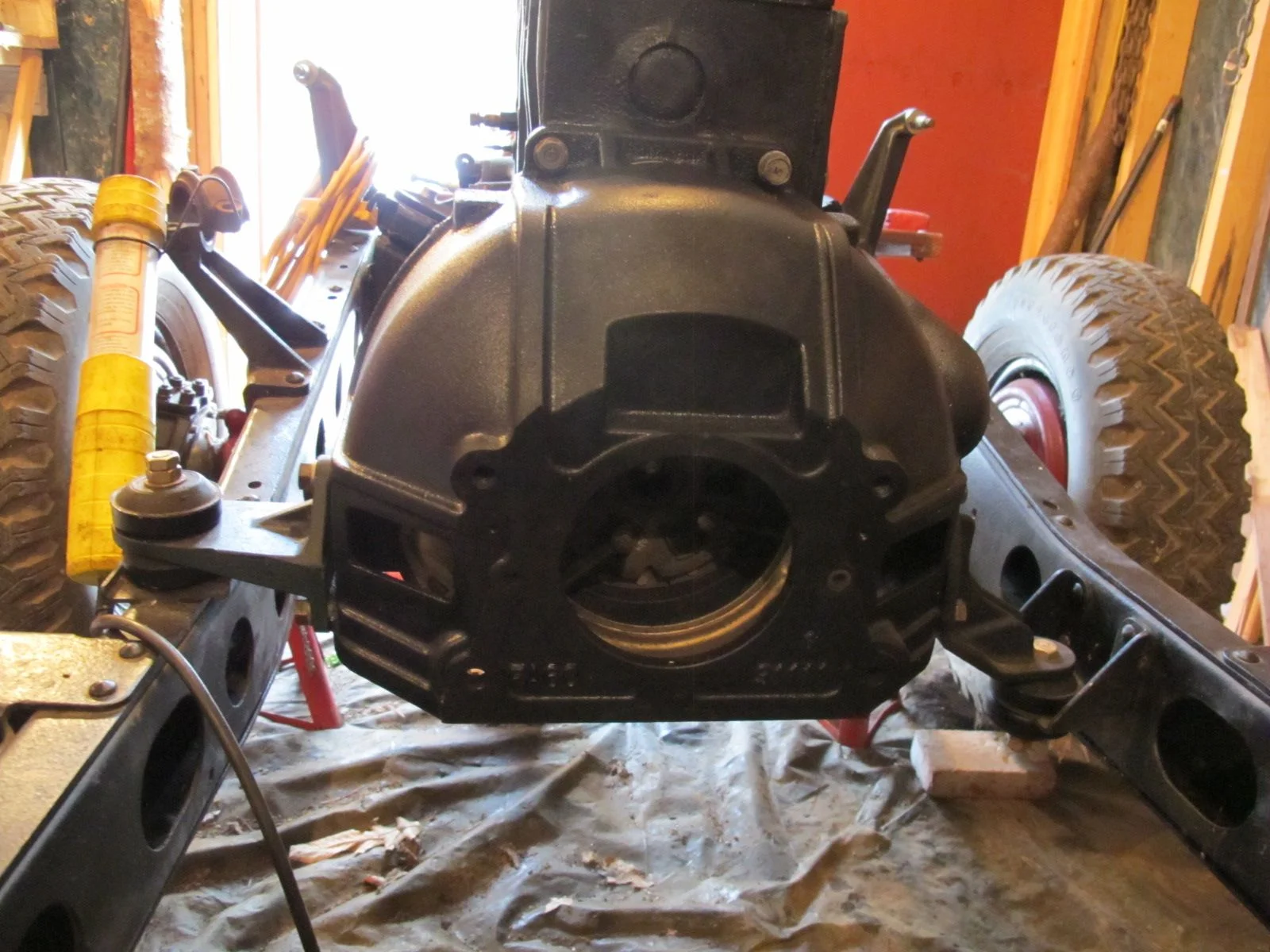 63 FJ40 "F" Engine Bellhousing