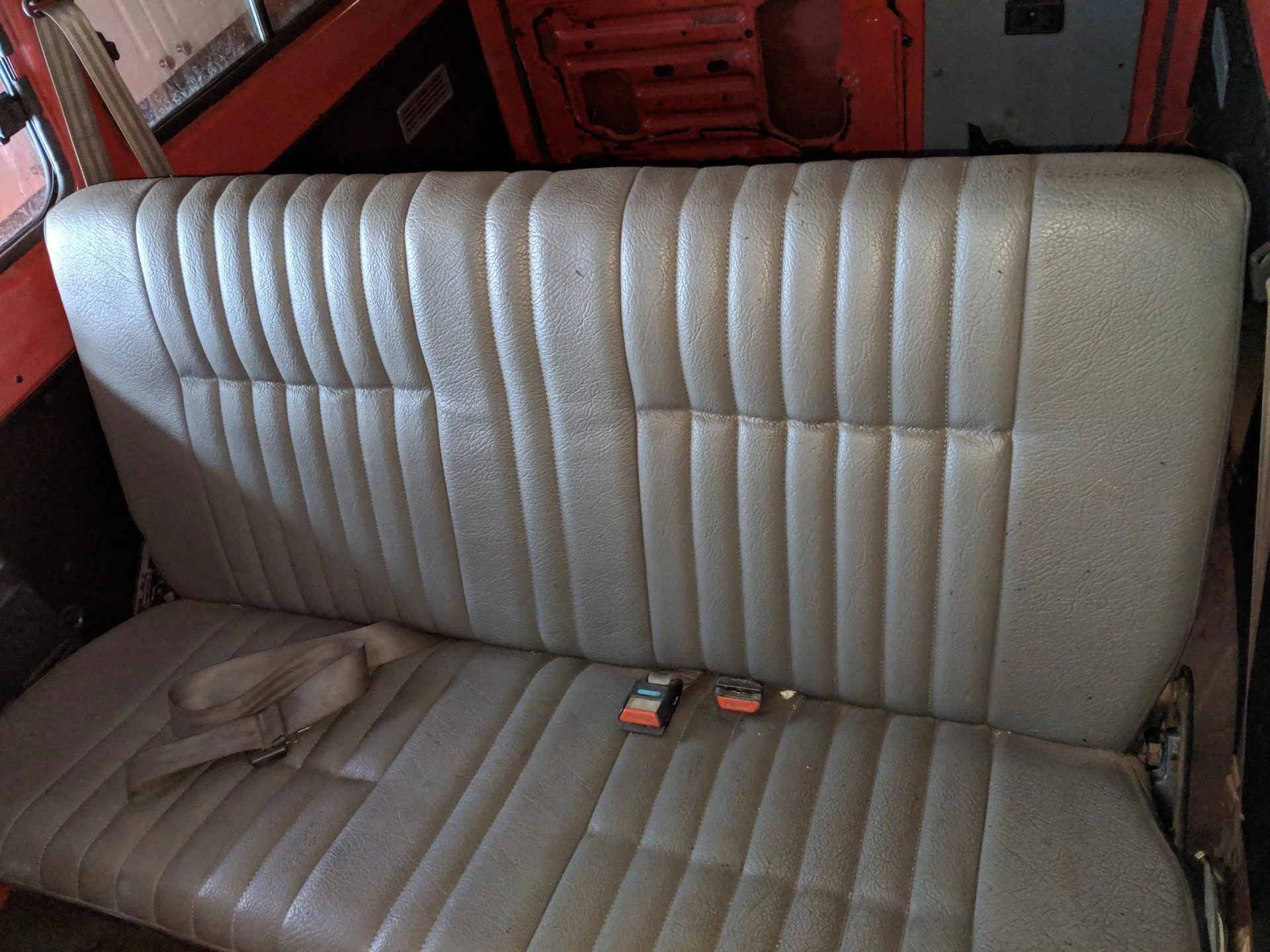 75 Troop rear seat