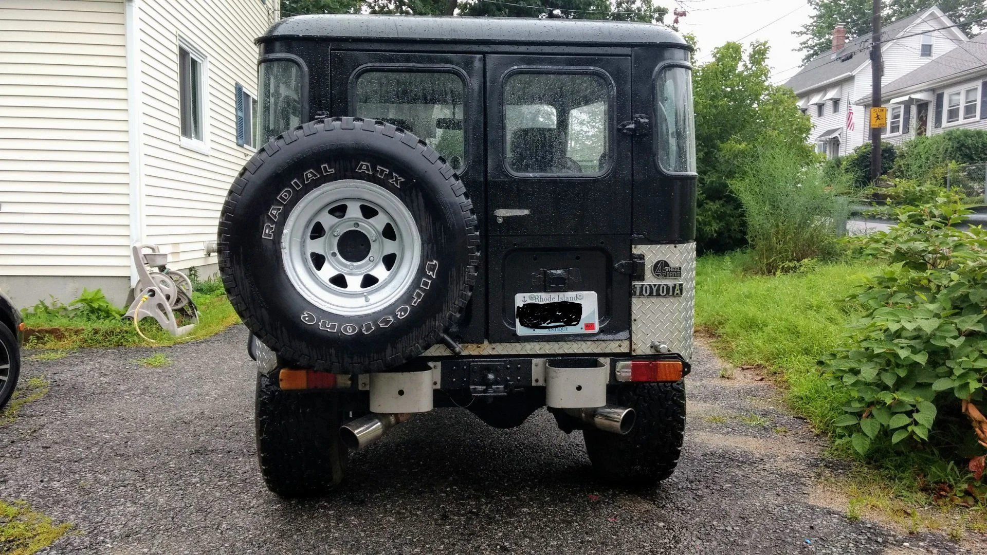 78 FJ40 back out