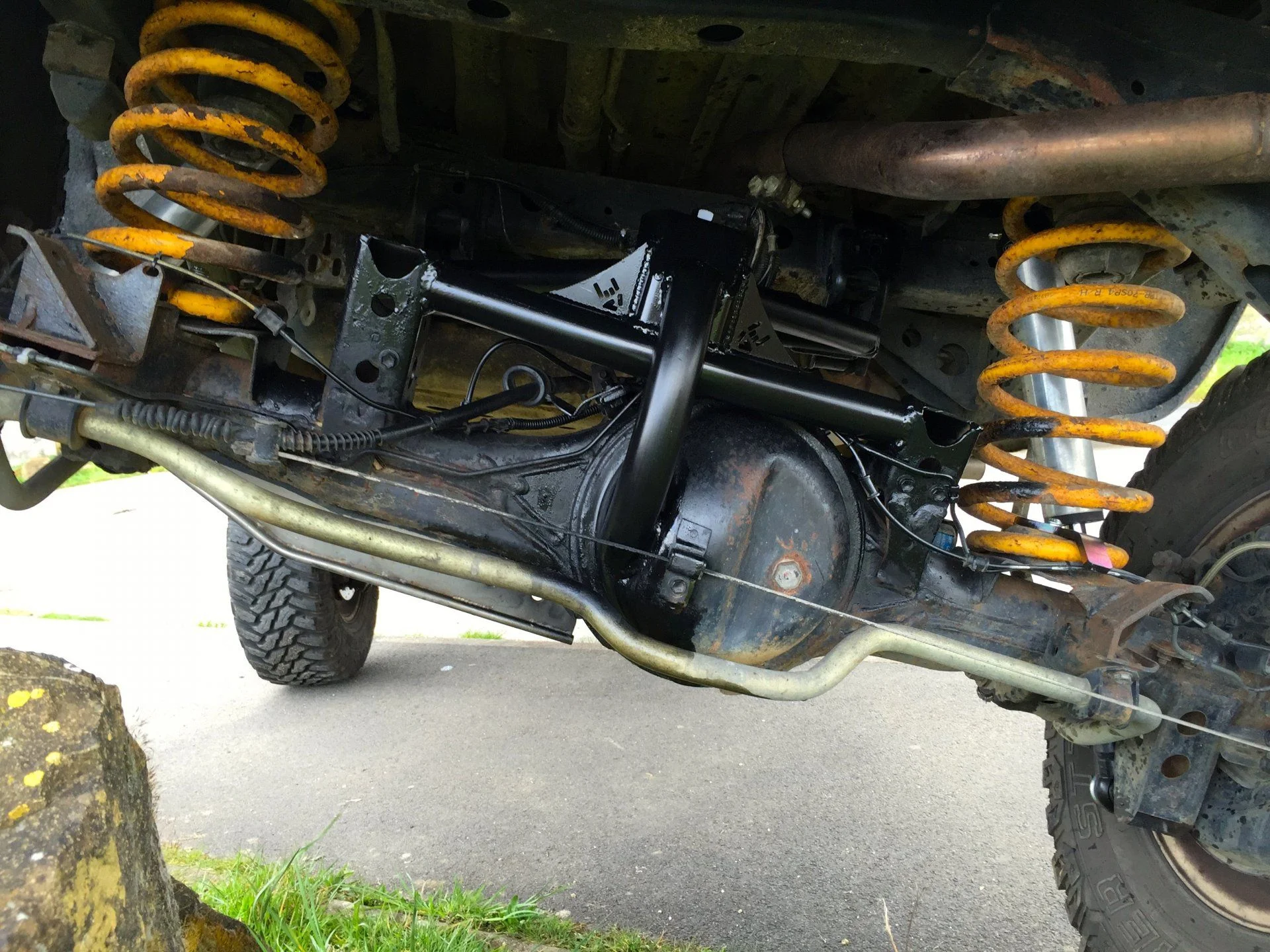 80 rear wishbone showing off