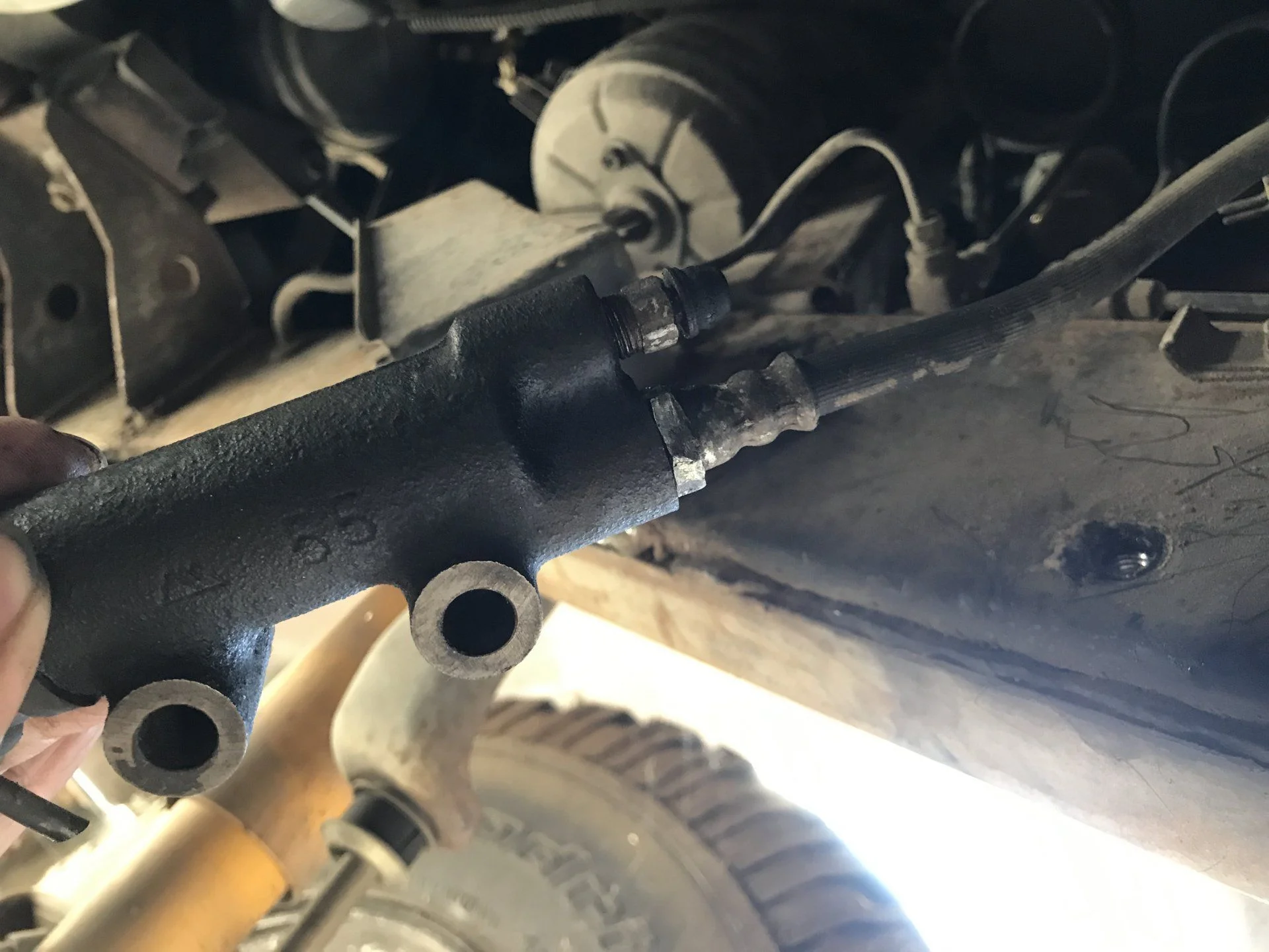 '83 FJ60 Clutch Slave Cylinder