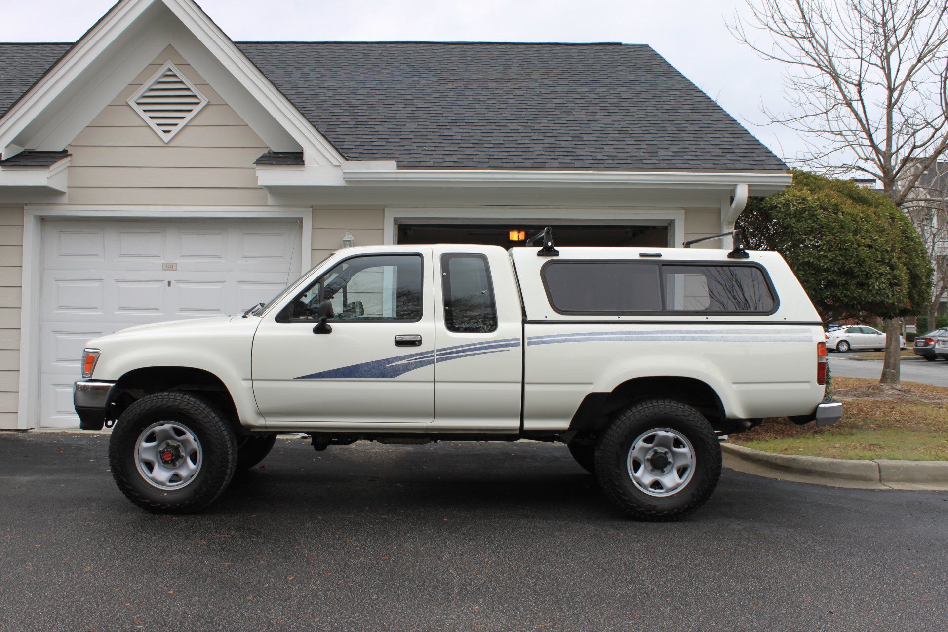 1993 toyota pickup rear bumper