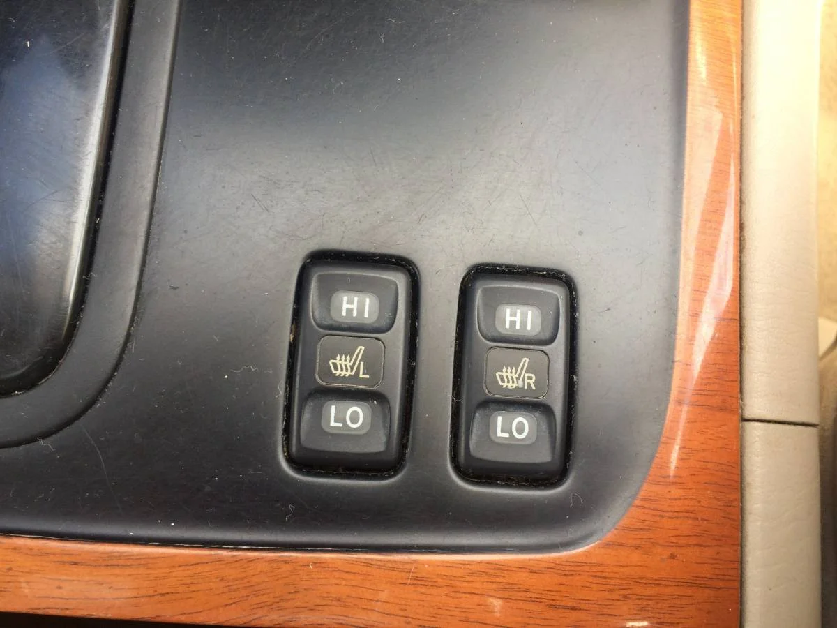 99 LX470 Buttons