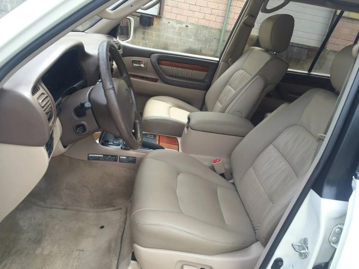 99 LX470 Recovered Seats