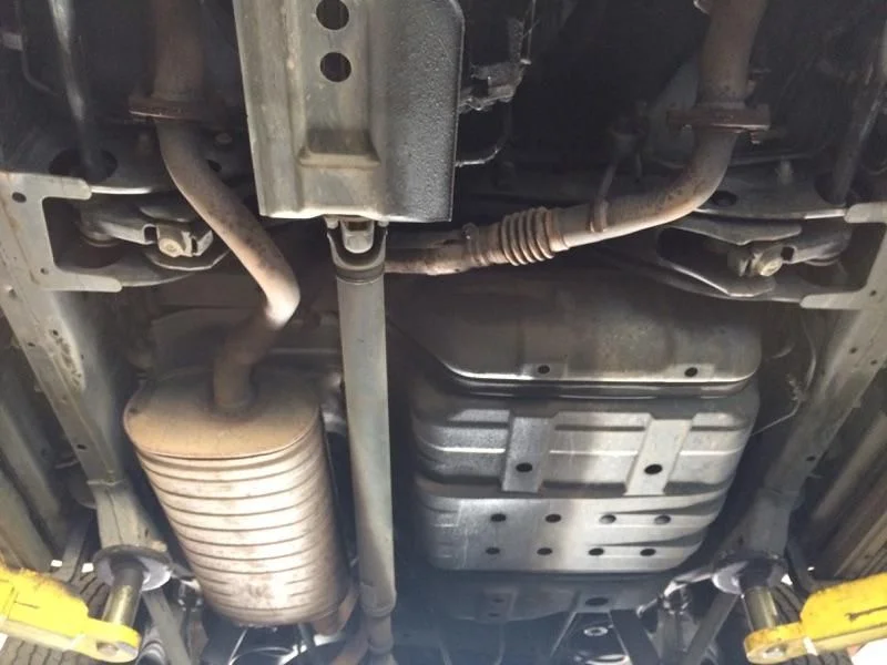 99 LX470 Underbody - NO RUST!!! 3