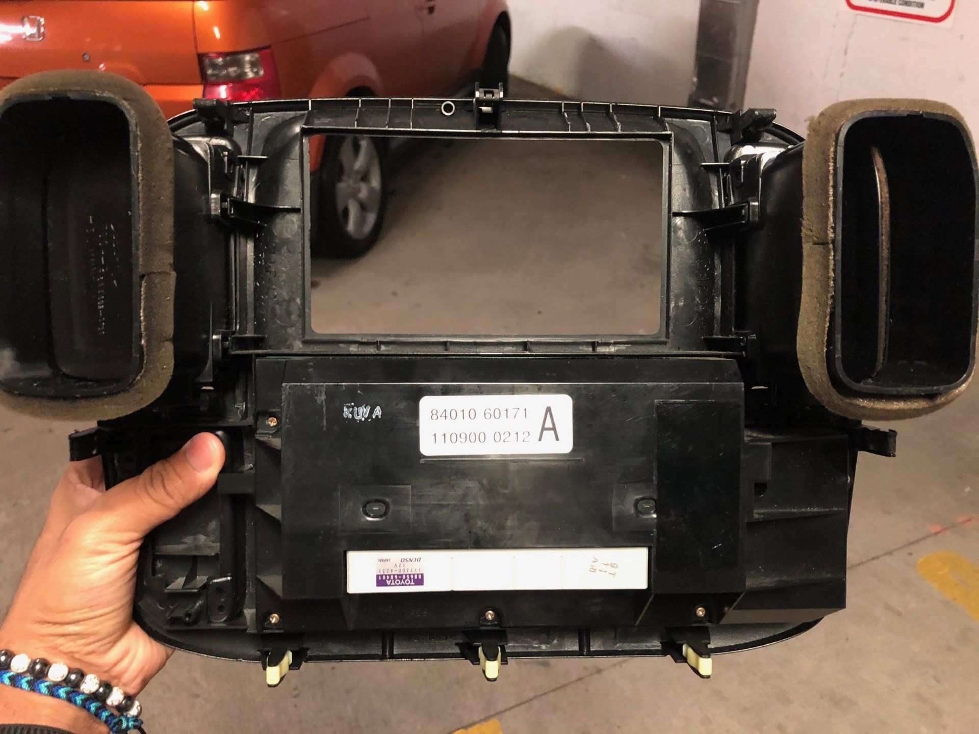 Air Condition bezel rear