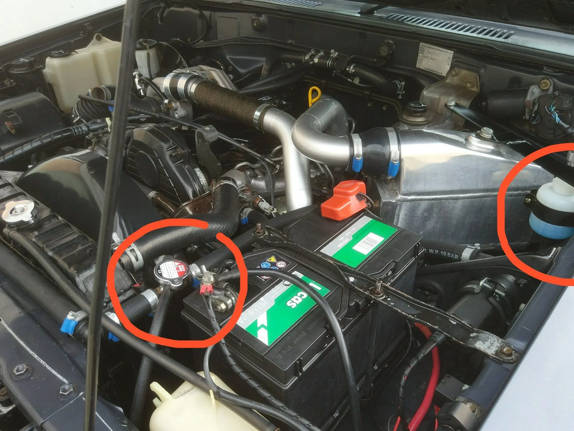 Air/water coolant reservoir