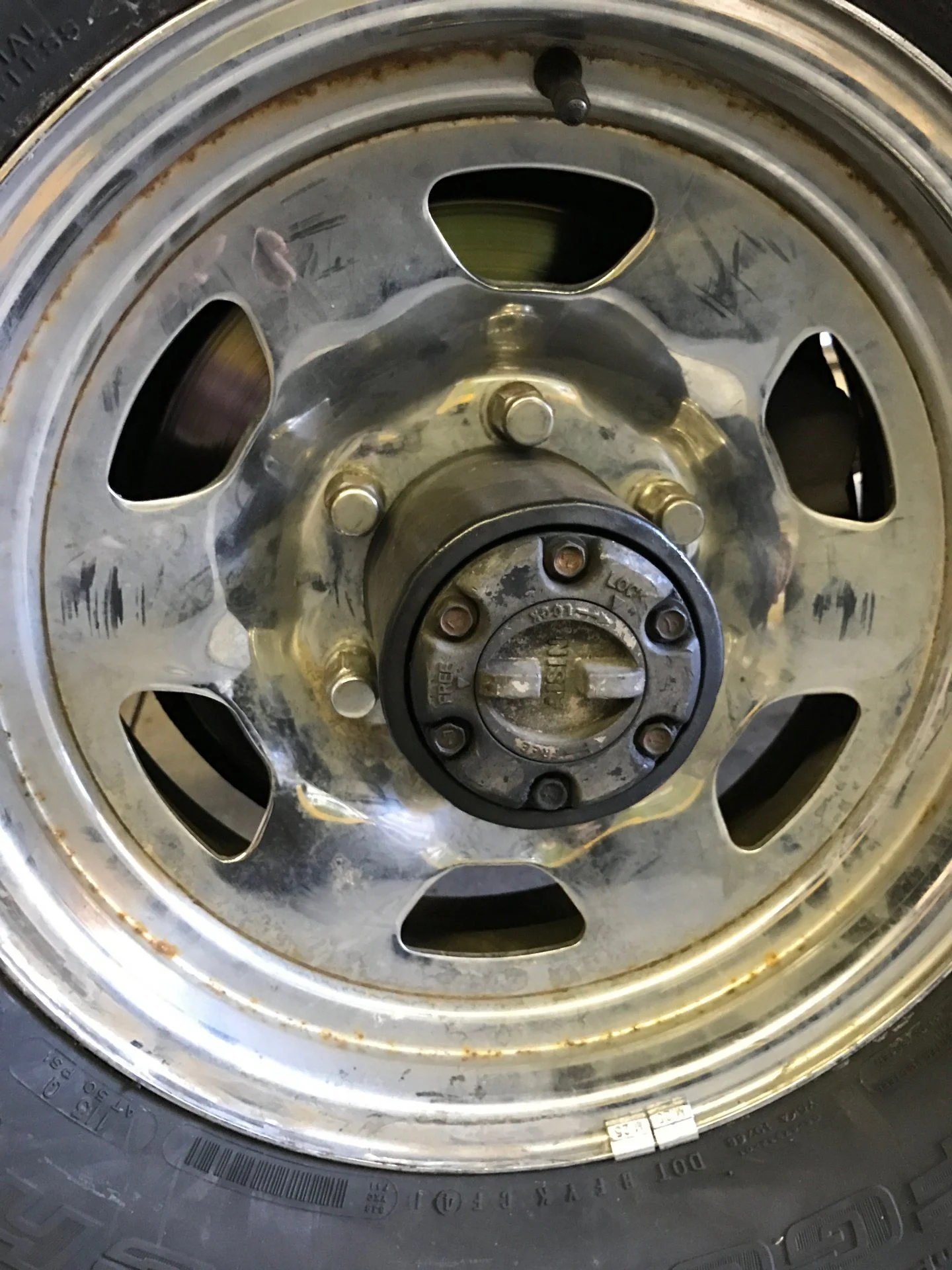 aisin hubs