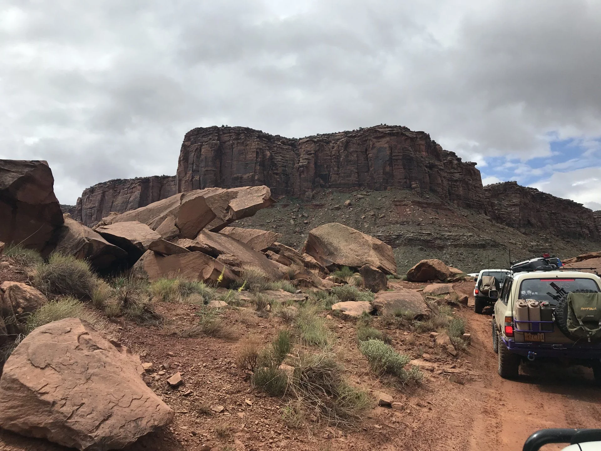 Approach to canyon Kane Creek