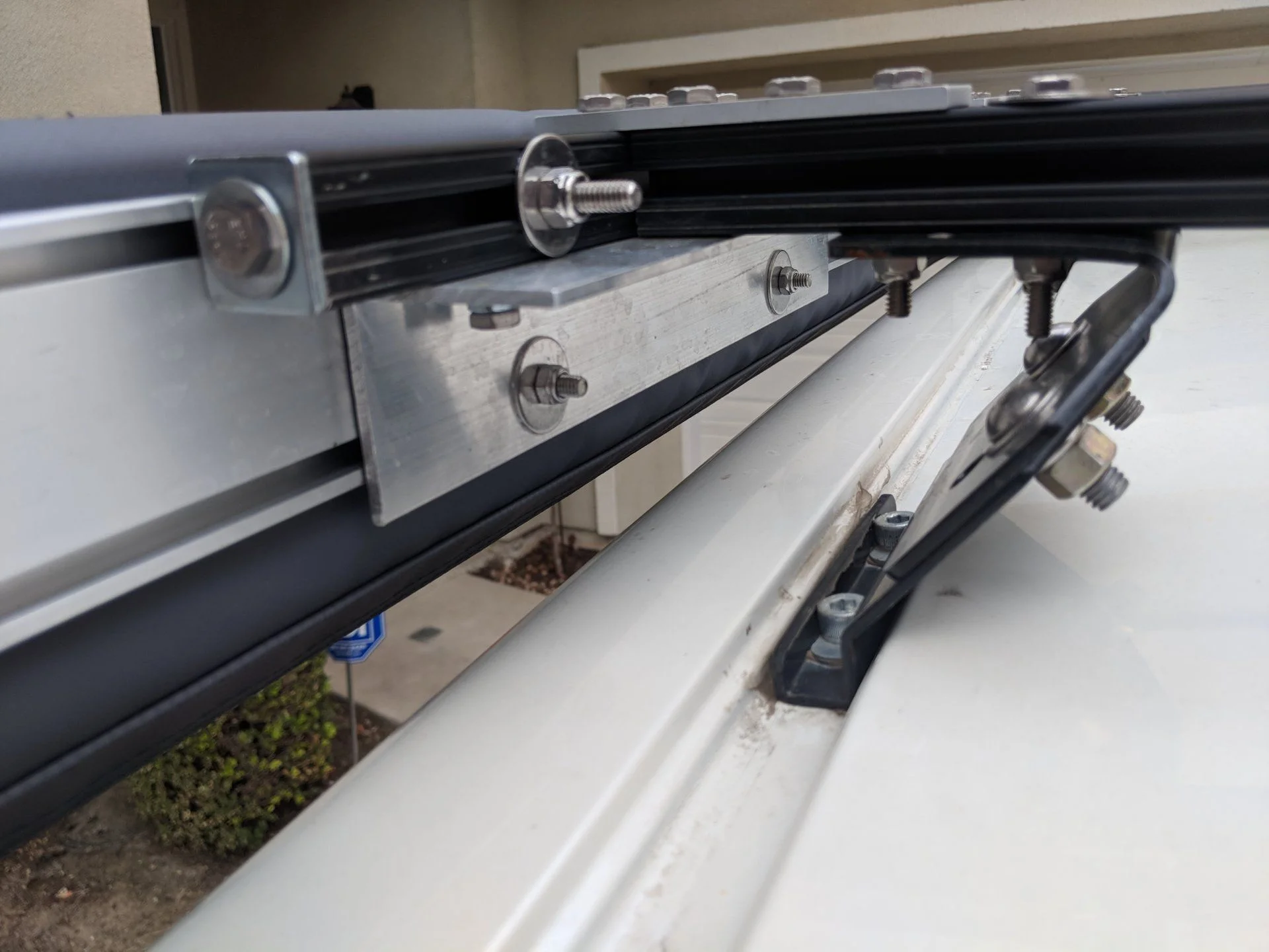 awning brackets