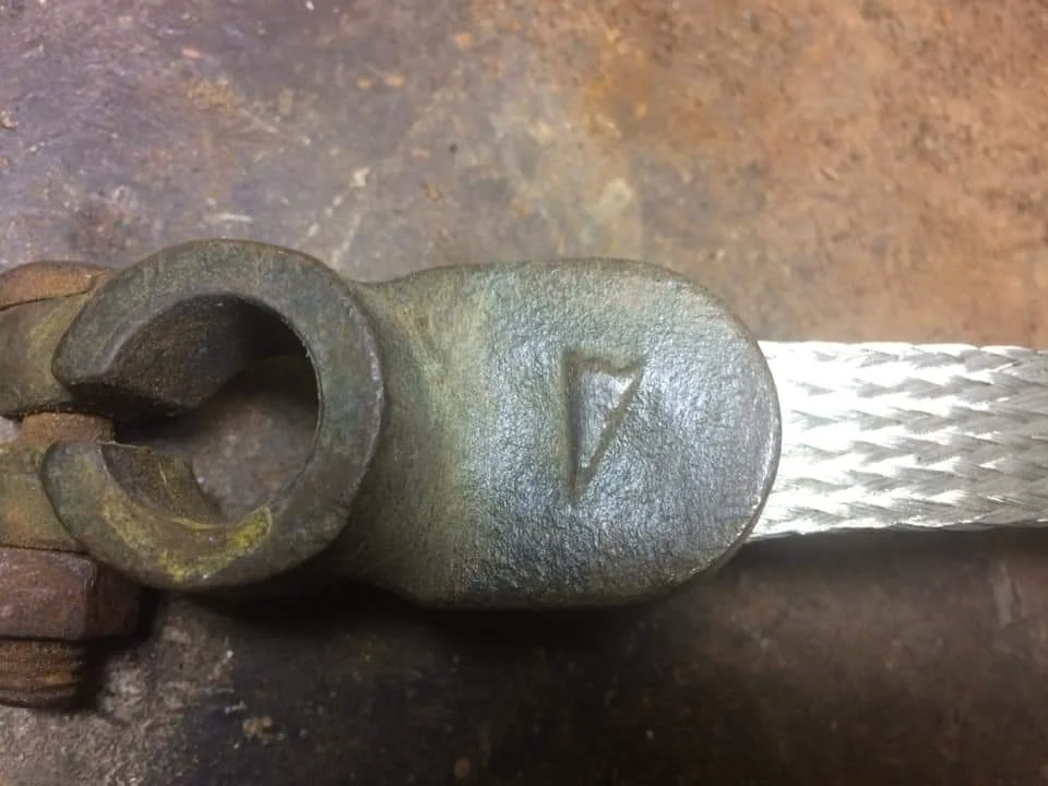 Battery Clamp
